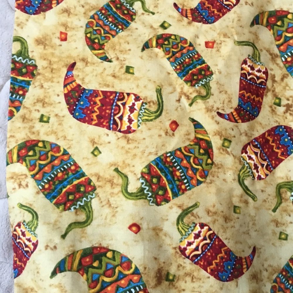 NWT Hand Crafted Set of 2 Table Runners - Picture 10 of 12